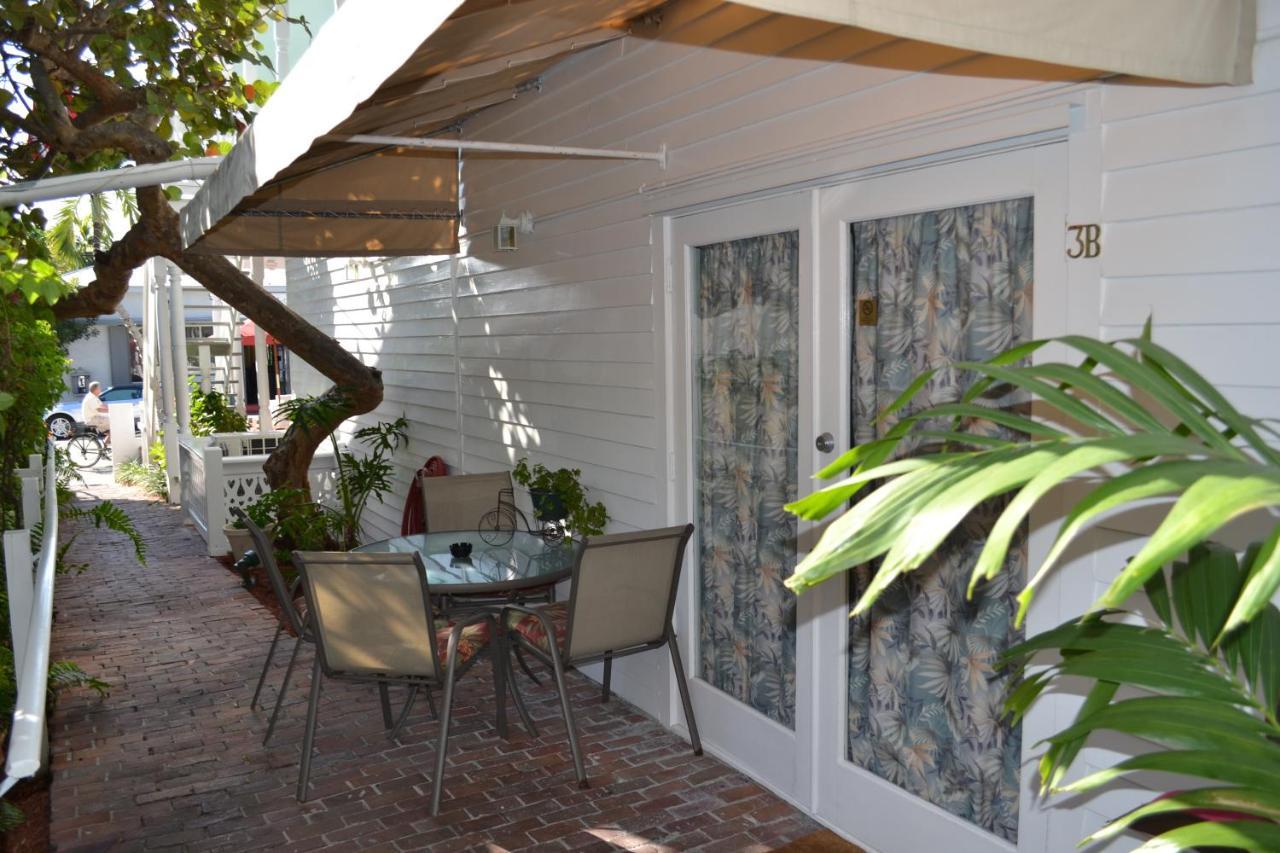 The Speakeasy Inn And Rum Bar Key West Extérieur photo