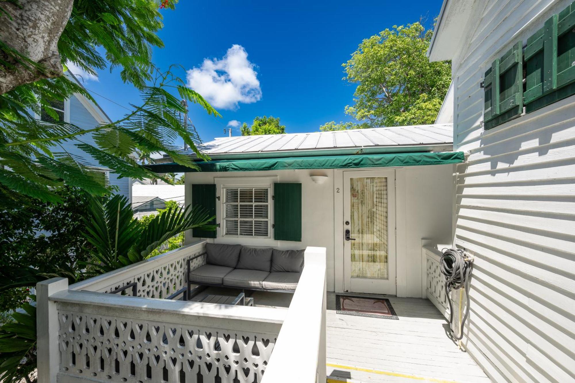 The Speakeasy Inn And Rum Bar Key West Extérieur photo