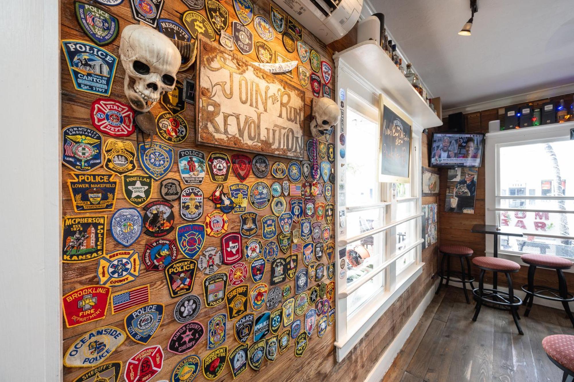 The Speakeasy Inn And Rum Bar Key West Extérieur photo