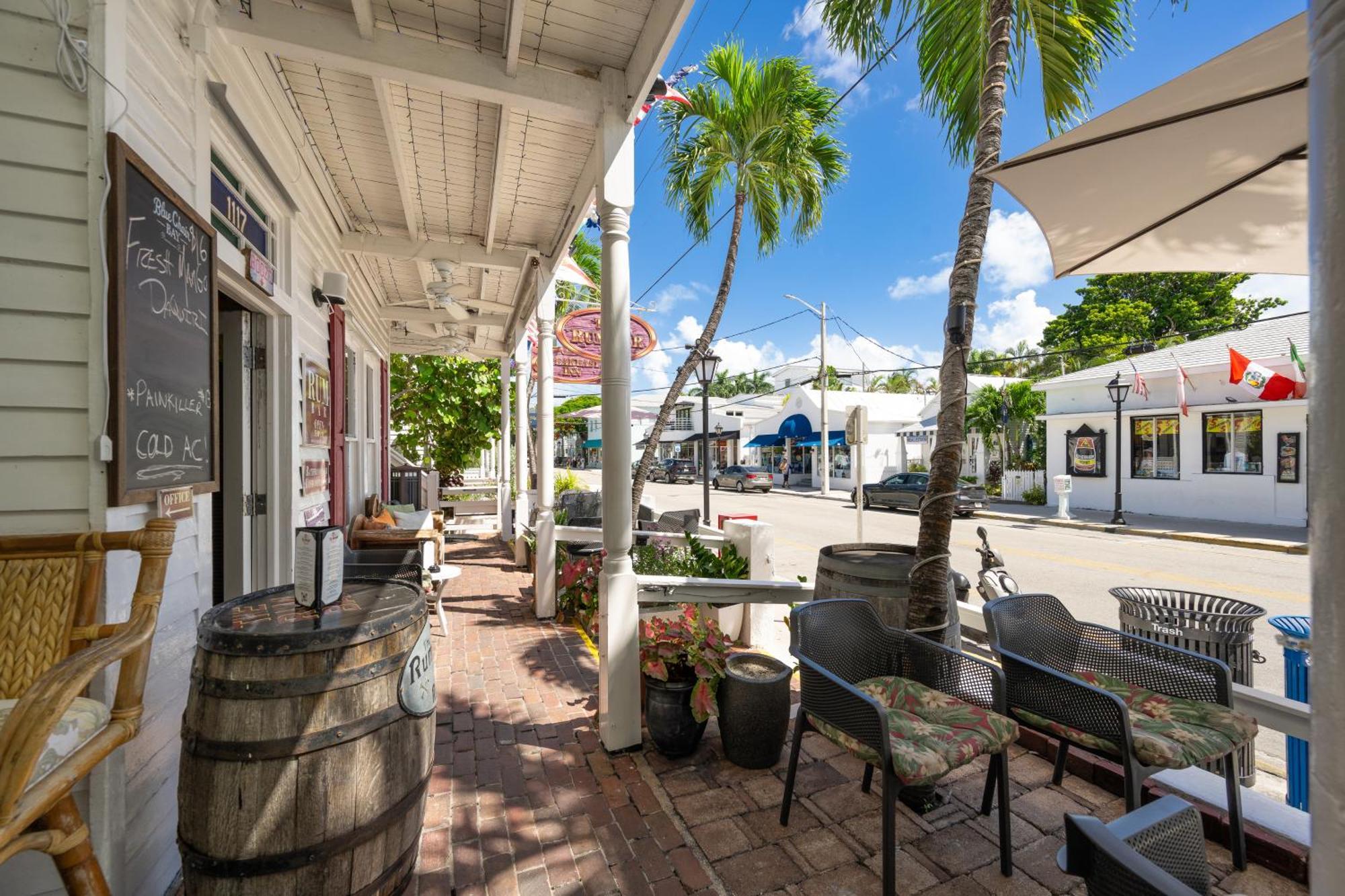 The Speakeasy Inn And Rum Bar Key West Extérieur photo